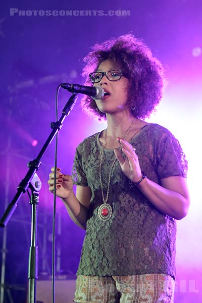 CECILE BROOKS - 2013-06-30 - PARIS - Hippodrome de Longchamp - 